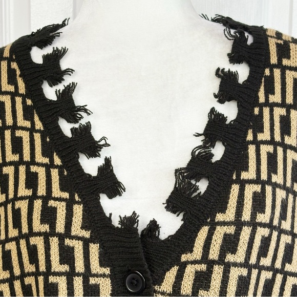 NWT Trendy Threads Tan & Black Distressed Grunge Knit Sweater 3X - Picture 3 of 16